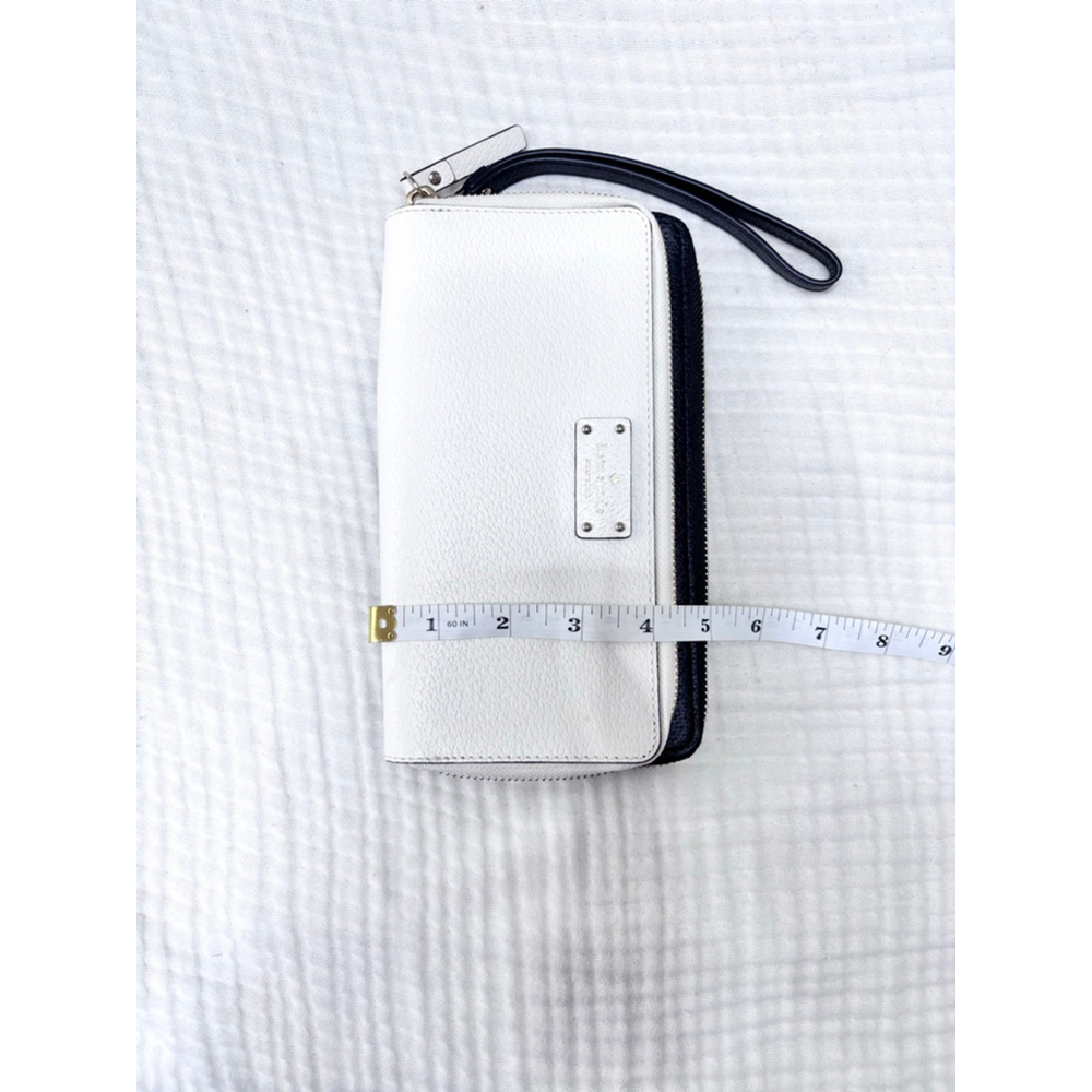 Women's Kate Spade Wallet One Size White Black Gold accents - Picture 9 of 13